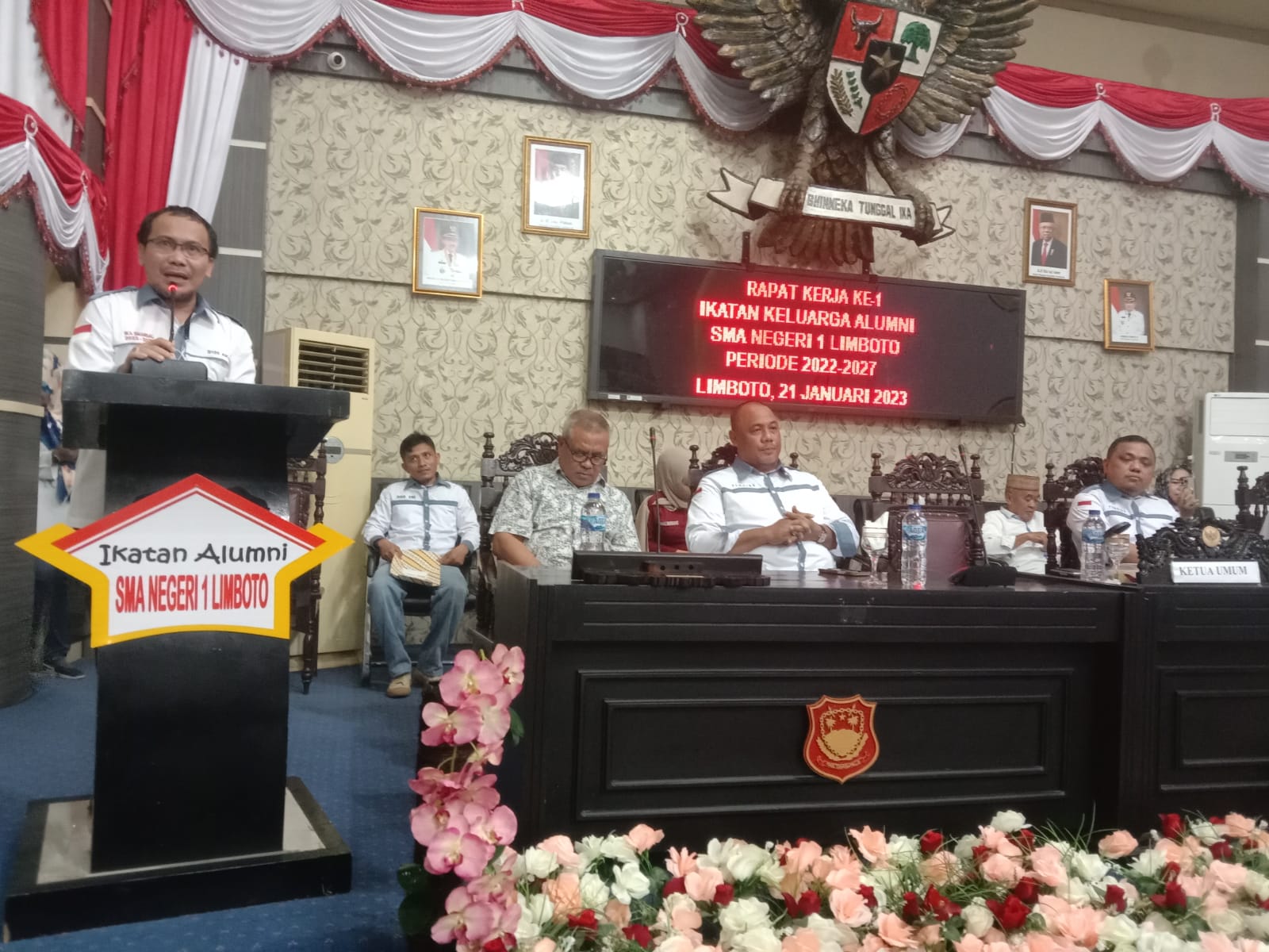 Wakil Bupati Gorontalo Pimpin Rapat Kerja I Alumni SMAN 1 Limboto