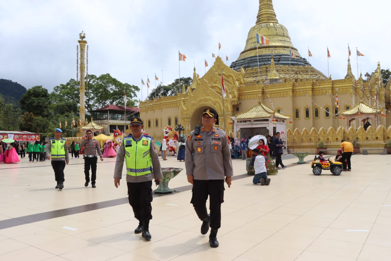 Kapolres Tanah Karo Tinjau Kegiatan Sembahyang Perayaan Tahun Baru Imlek