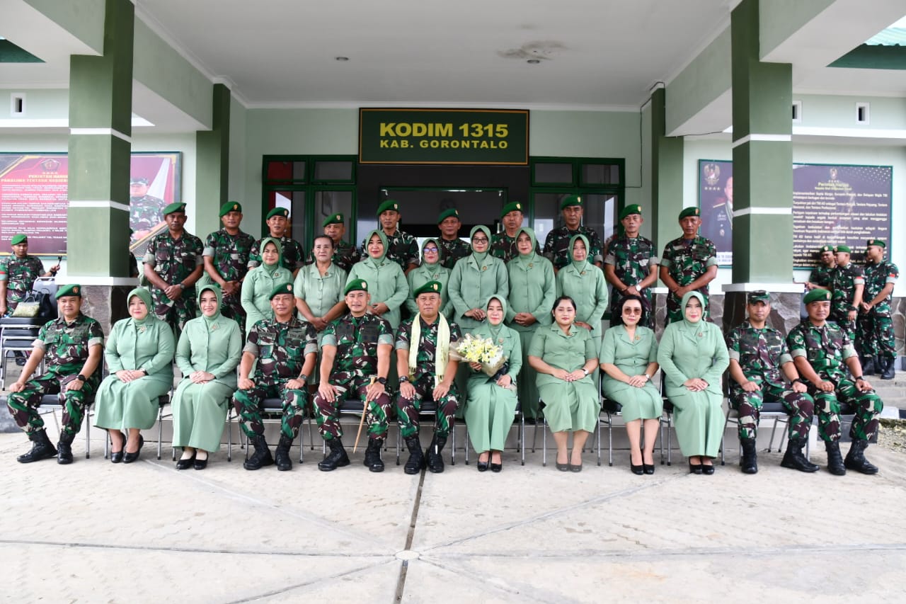 Kunjungan Perdana Antara Danrem 133/NW dengan Kodim 1315/KG