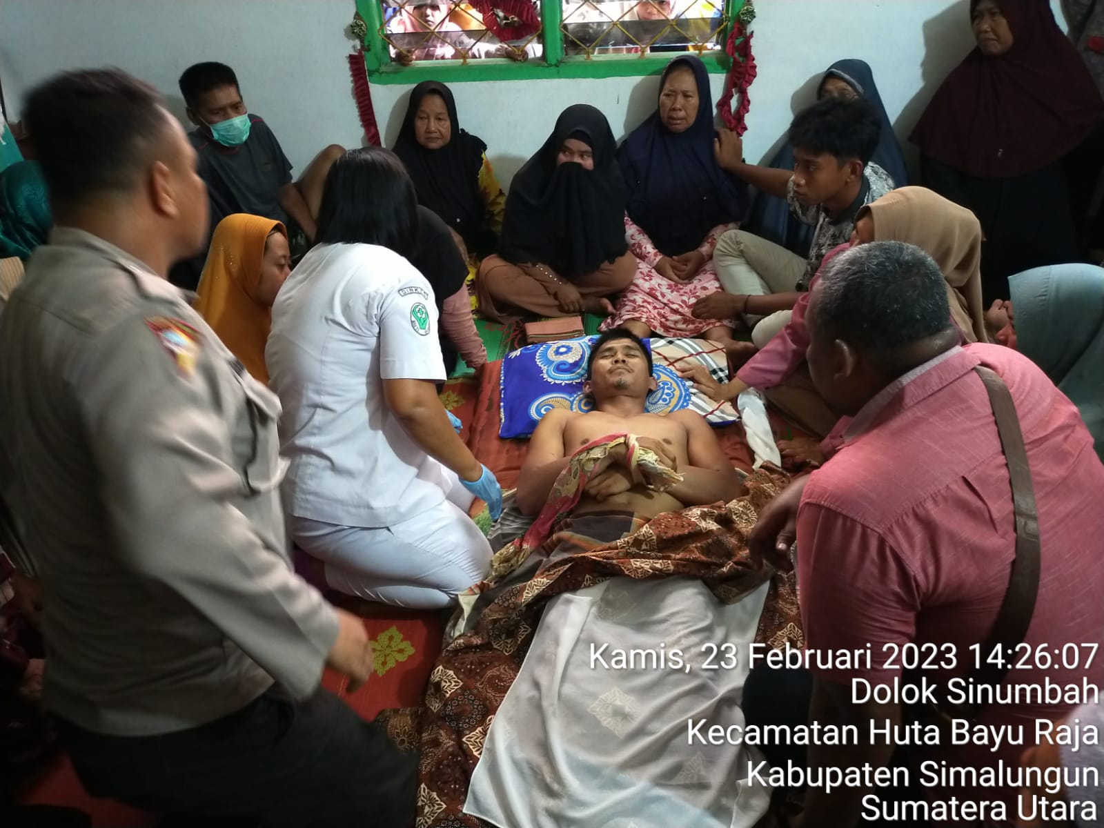 Polsek Perdagangan Olah TKP Penemuan Mayat Seorang Warga Saat Mengarit Rumput