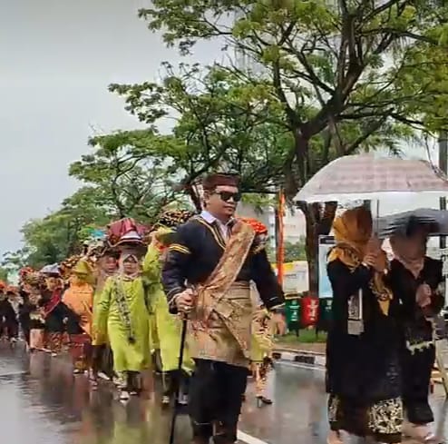 The Power Of Emak-Emak Minang Batam di Minang Fest 2023
