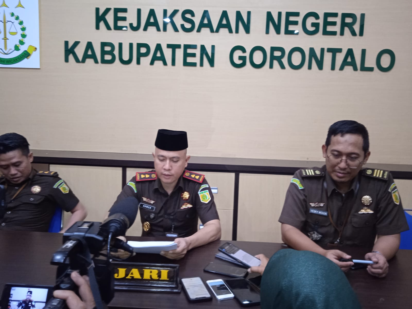 Kejaksaan Negeri Kabupaten Gorontalo Tahan Dua Tersangka Korupsi PT Global Gorontalo Gemilang