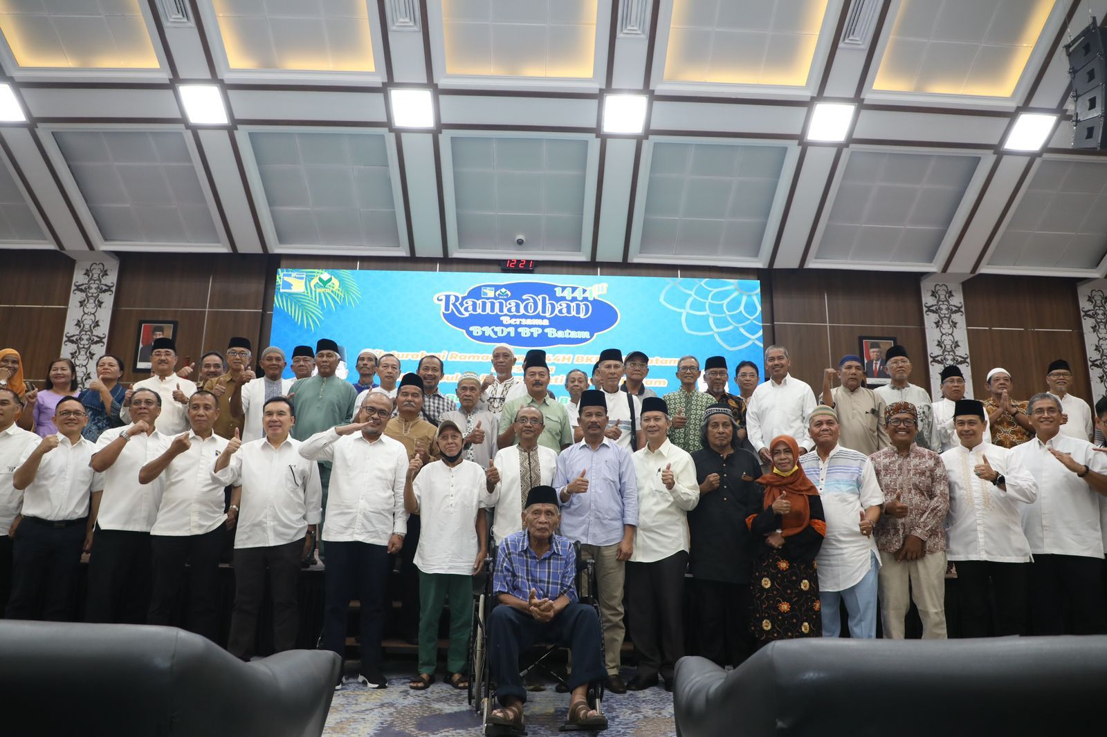 BP BATAM Memberikan Tali Asih Kepada Pegawai Purnabakti