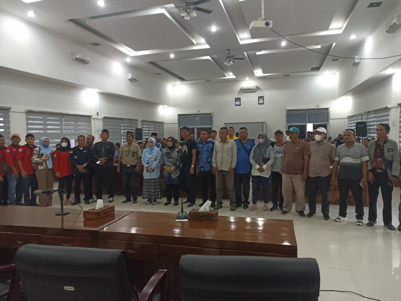 Ratusan Insan Pers Menghadiri Undangan dari Diskominfo Bersama Wakil Bupati Hj Ellya Rosa Siregar