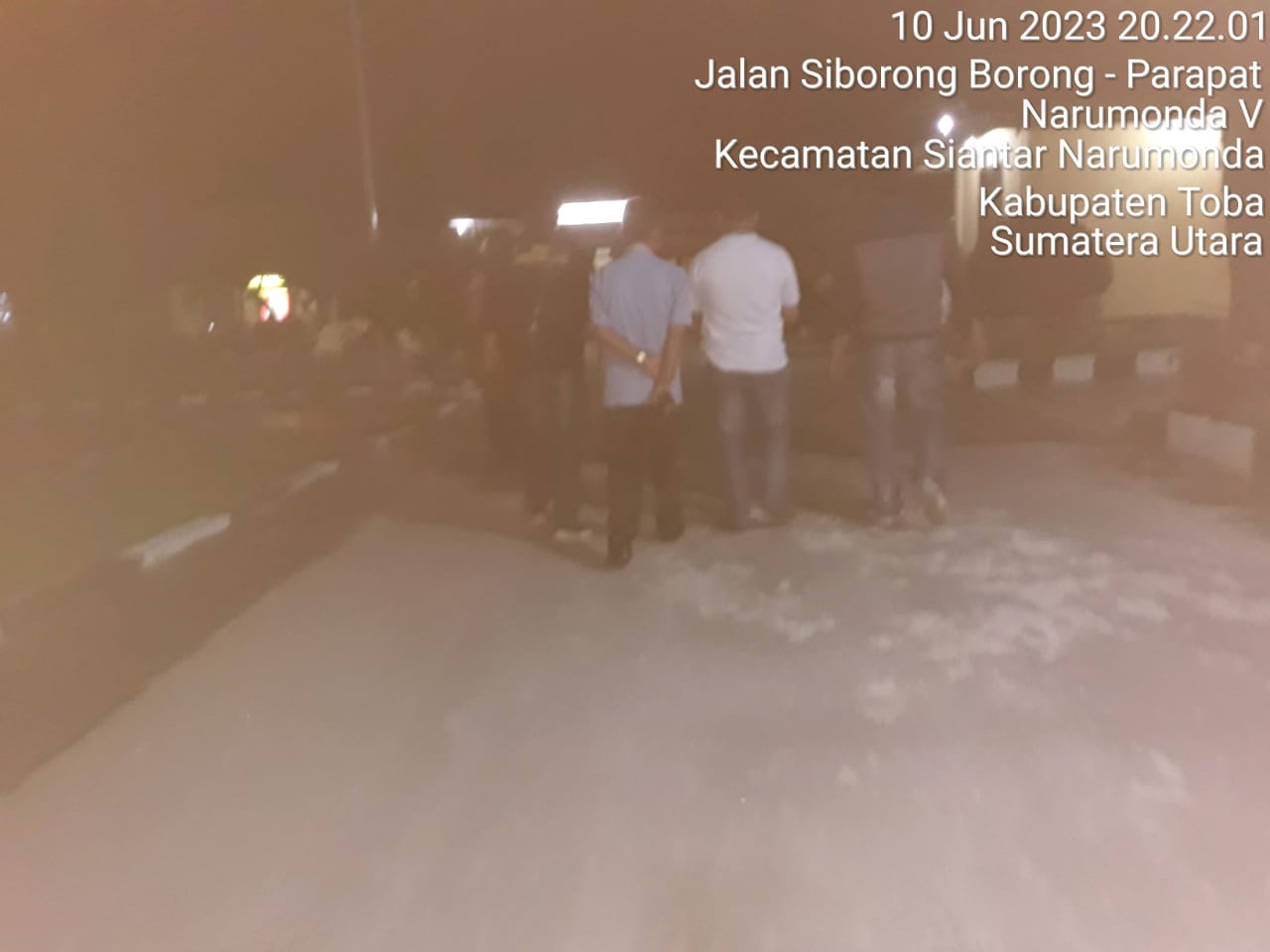 Satu Unit Dam Truck Diduga Mengangkut Kayu Olahan Tanpa Adanya Perizinan