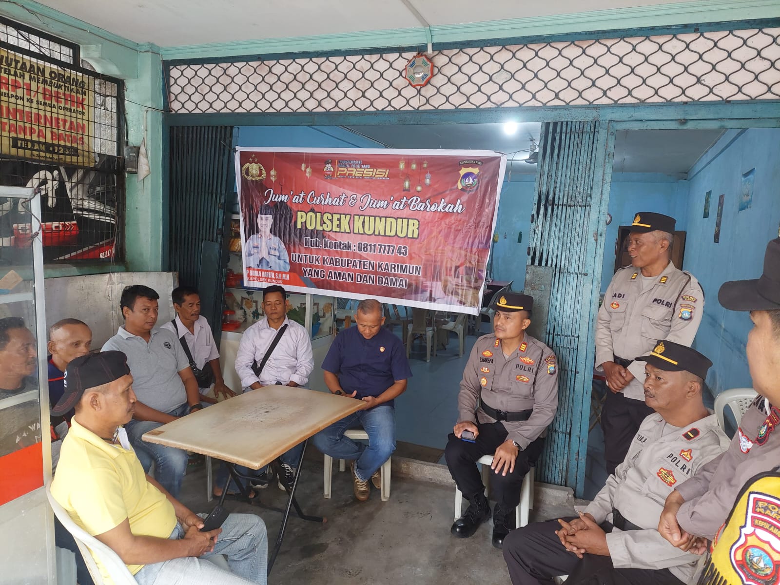 Polsek Kundur Polres Karimun Gelar Jumat Curhat di Kedai Kopi Asun Tanjung Batu Kota