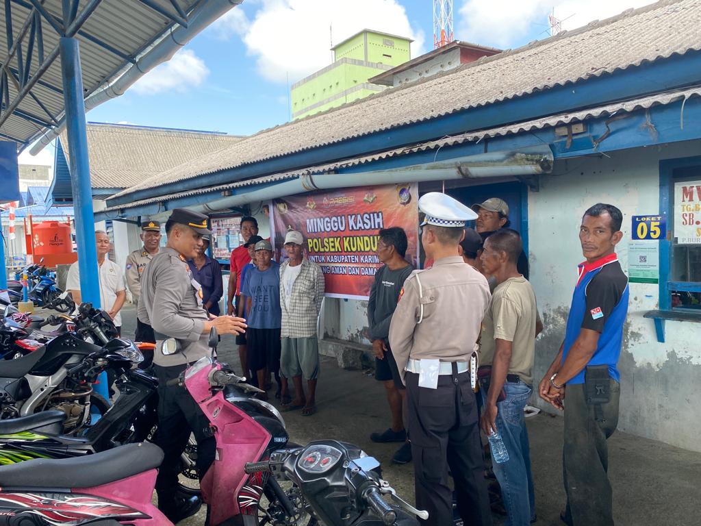 Polsek Kundur Laksanakan Kegiatan Minggu Kasih di Salah Satu Pelabuhan Domestik Tanjung Batu