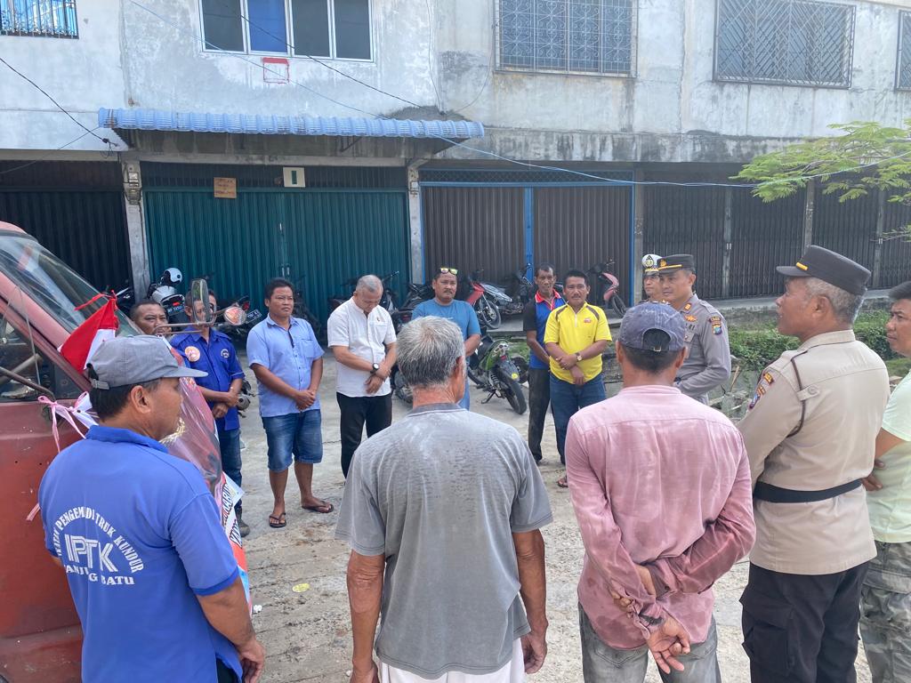 Polsek Kundur Gelar Jumat Curhat di Pelabuhan Bongkar Muat Tanjung Batu