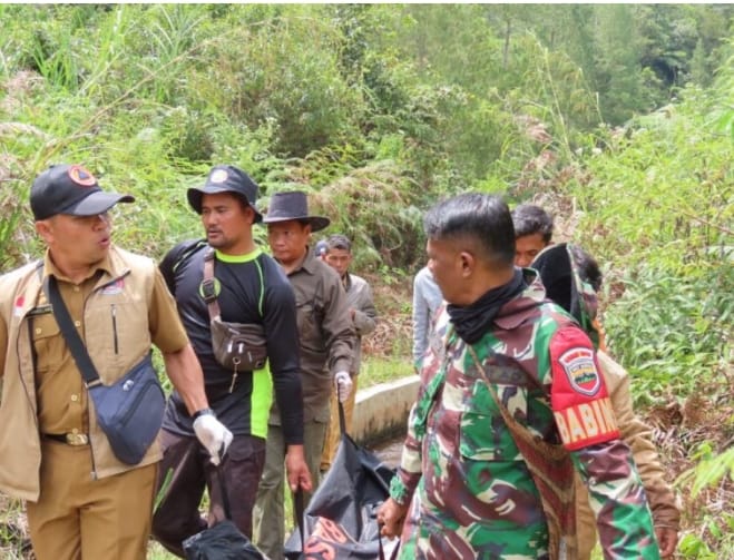 Wakil Bupati Humbahas Ikut Dalam Pencarian Jenazah Juniman Gulo