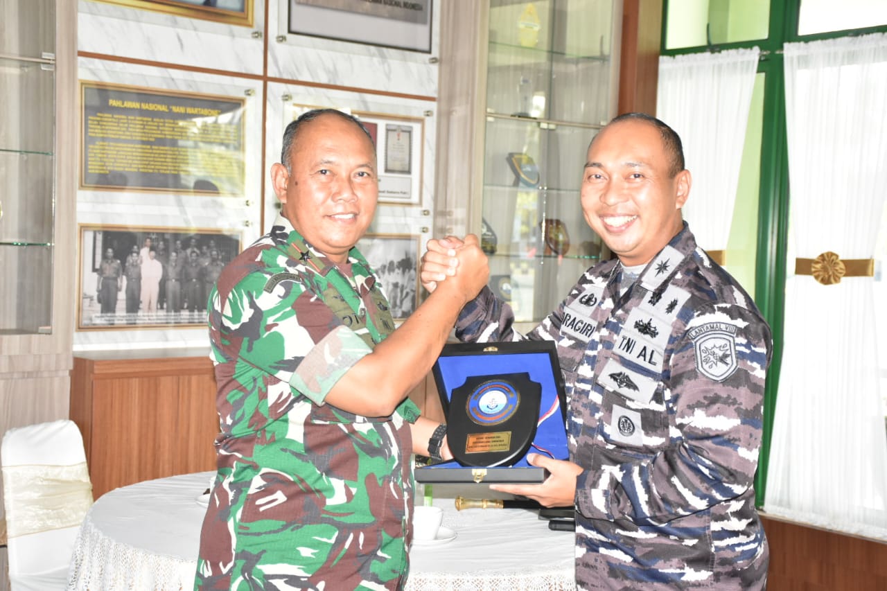 Danrem 133/NW Terima Kunjungan Silaturahmi Danlanal Gorontalo