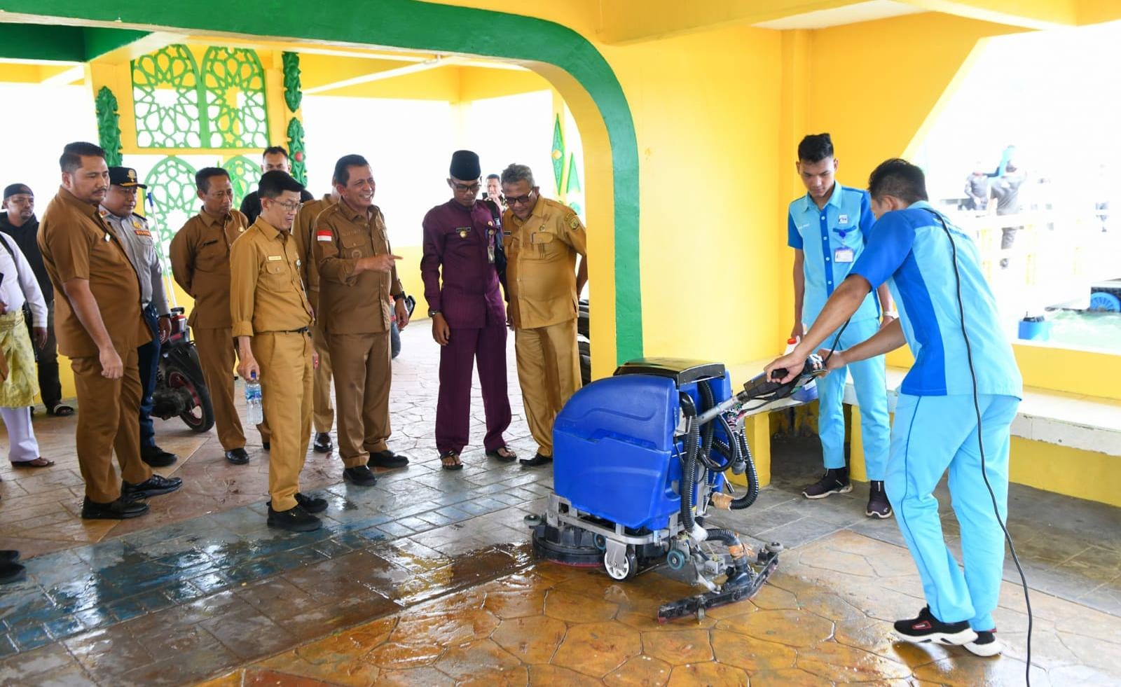 Gubernur Ansar Pastikan Revitalisasi Terus Berlanjut pada Awal Tahun 2024