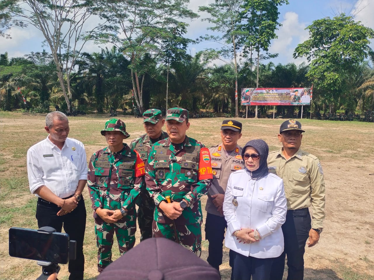 Kapolsek Panai Tengah Wakili Kapolres Labuhanbatu Hadiri Penutupan TMMD