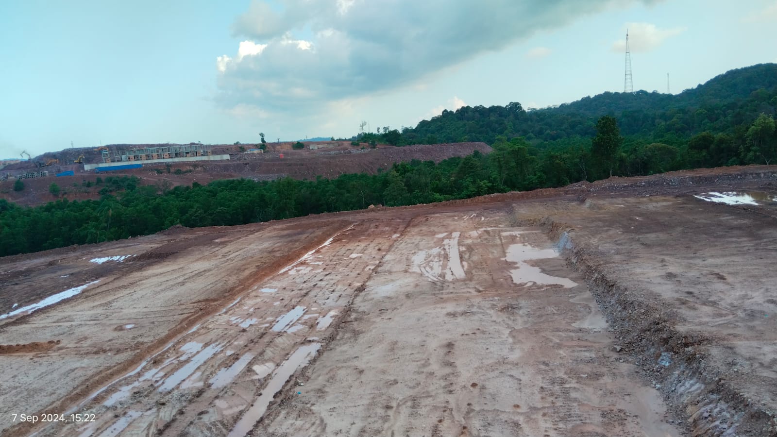 Bukit Dangas Kota Batam Mulai Rata dan Sepertinya Menjadi Hunian Mewah