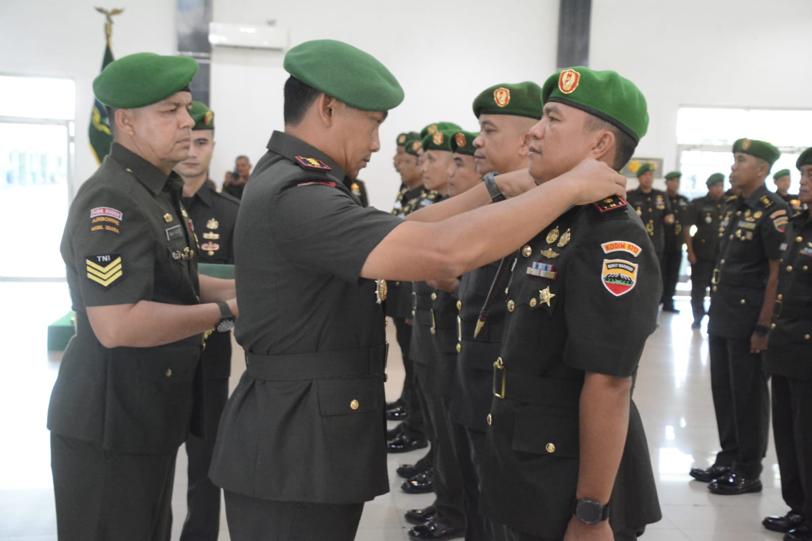 Danrem 023/Kawal Samudera Sertijab Dandim 0213/Nias