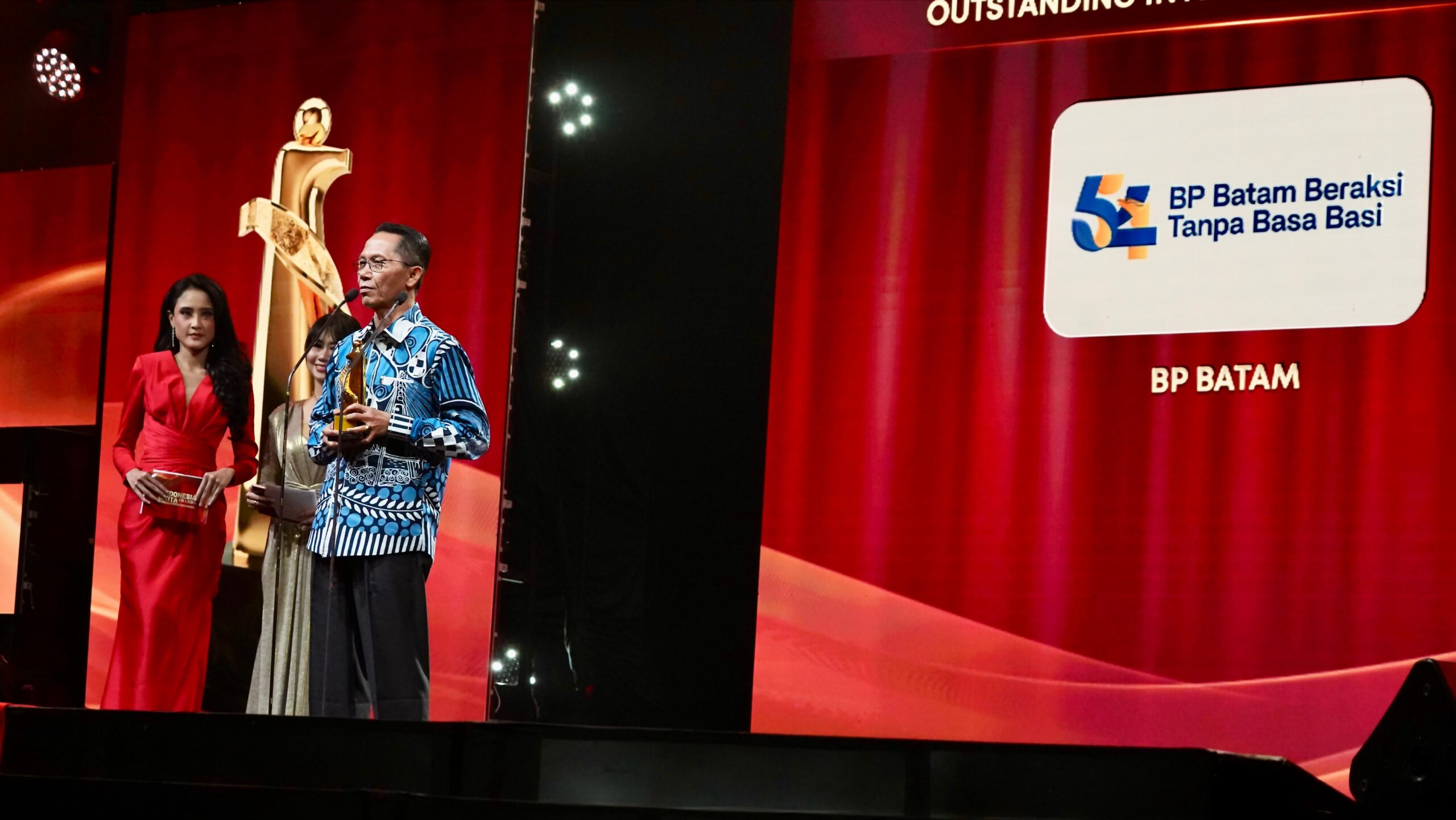 Capaian Investasi Gemilang, BP Batam Raih Penghargaan Nasional