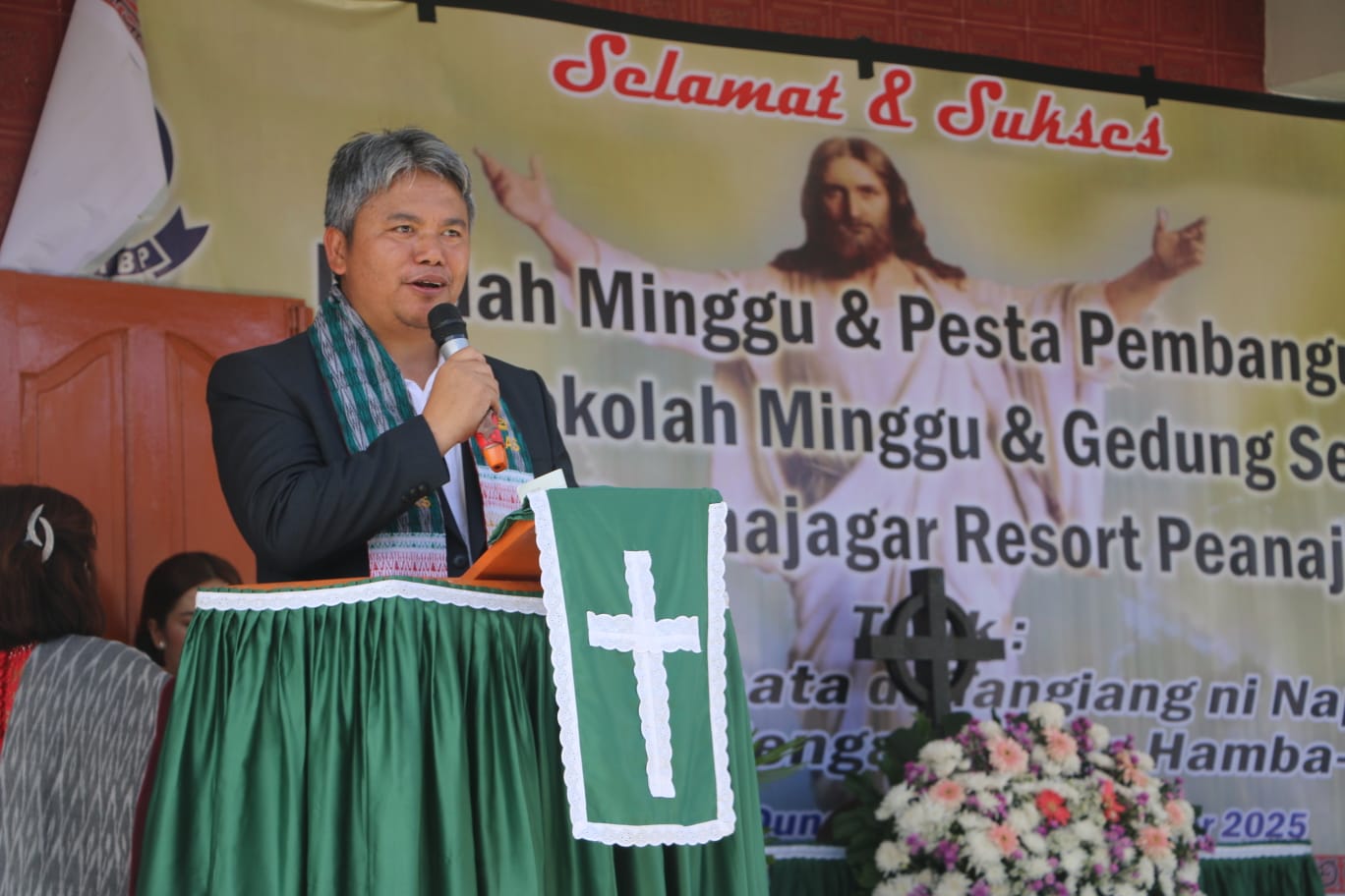 Pemerintah Kabupaten Taput Ajak Jemaat HKBP Perkuat Kolaborasi Jaga Kebersihan dan Keindahan Kota Tarutung