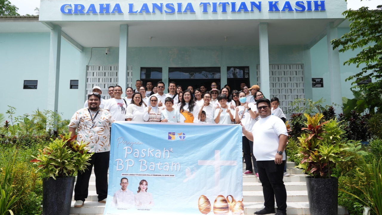 BP Batam Rayakan Paskah Bersama Opa dan Oma di Graha Lansia Titian Kasih