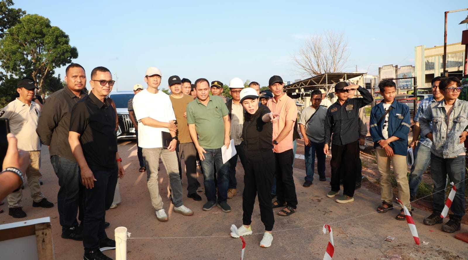 BP Batam Percepat Pembangunan Jalan dan Drainase, Li Claudia Turun Langsung ke Lapangan