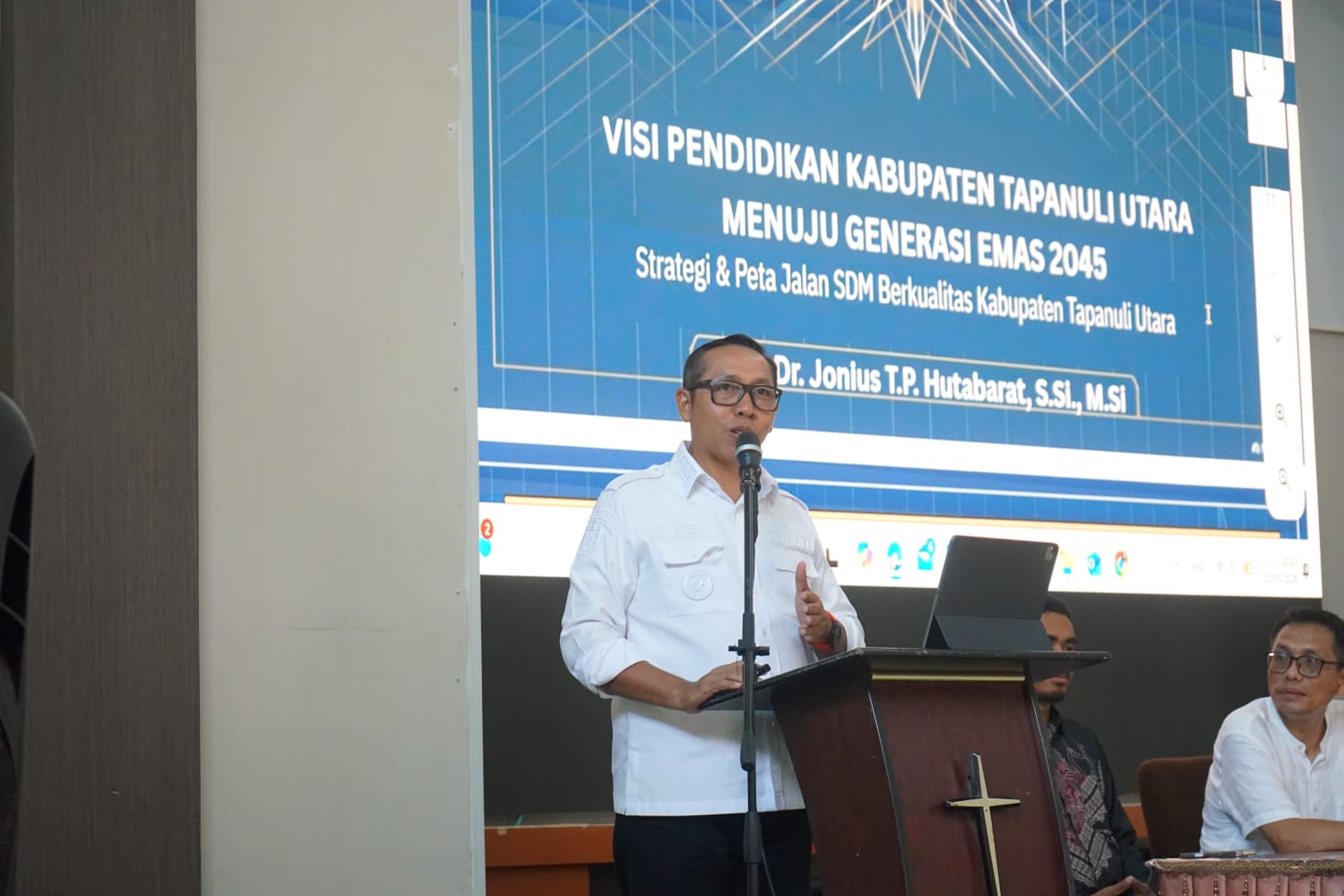 Bupati JTP Hutabarat: Filosofi Pendidikan Batak adalah Peluang Emas Membangun Taput