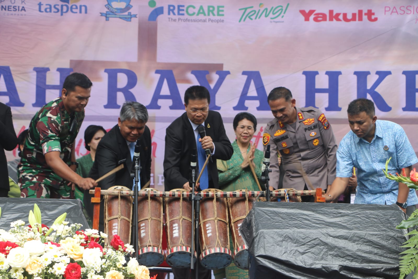 Pemkab Taput Ajak HKBP Sinergi Bangun Generasi Brilian dan Kembangkan Wisata Rohani Salib Kasih ‎