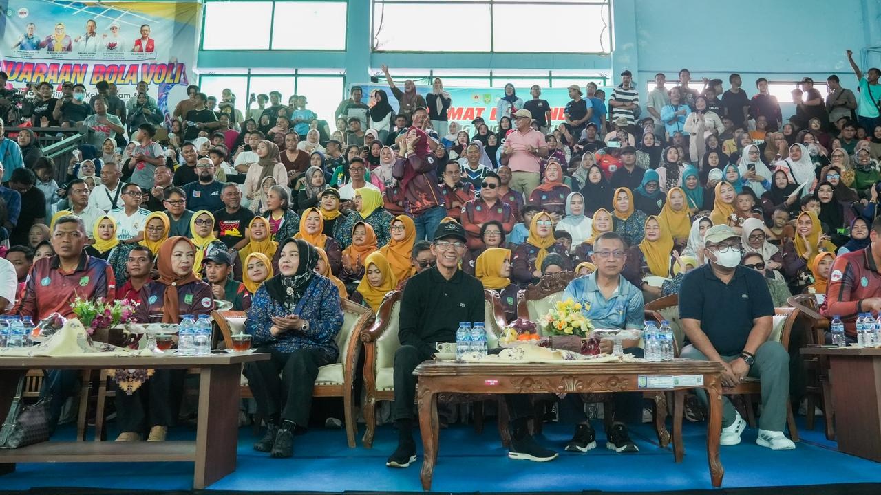 Sinergi Antarinstansi dan Kolaborasi, Amsakar Achmad Tutup Rangkaian Kejuaraan Voli Piala Wali kota 2026