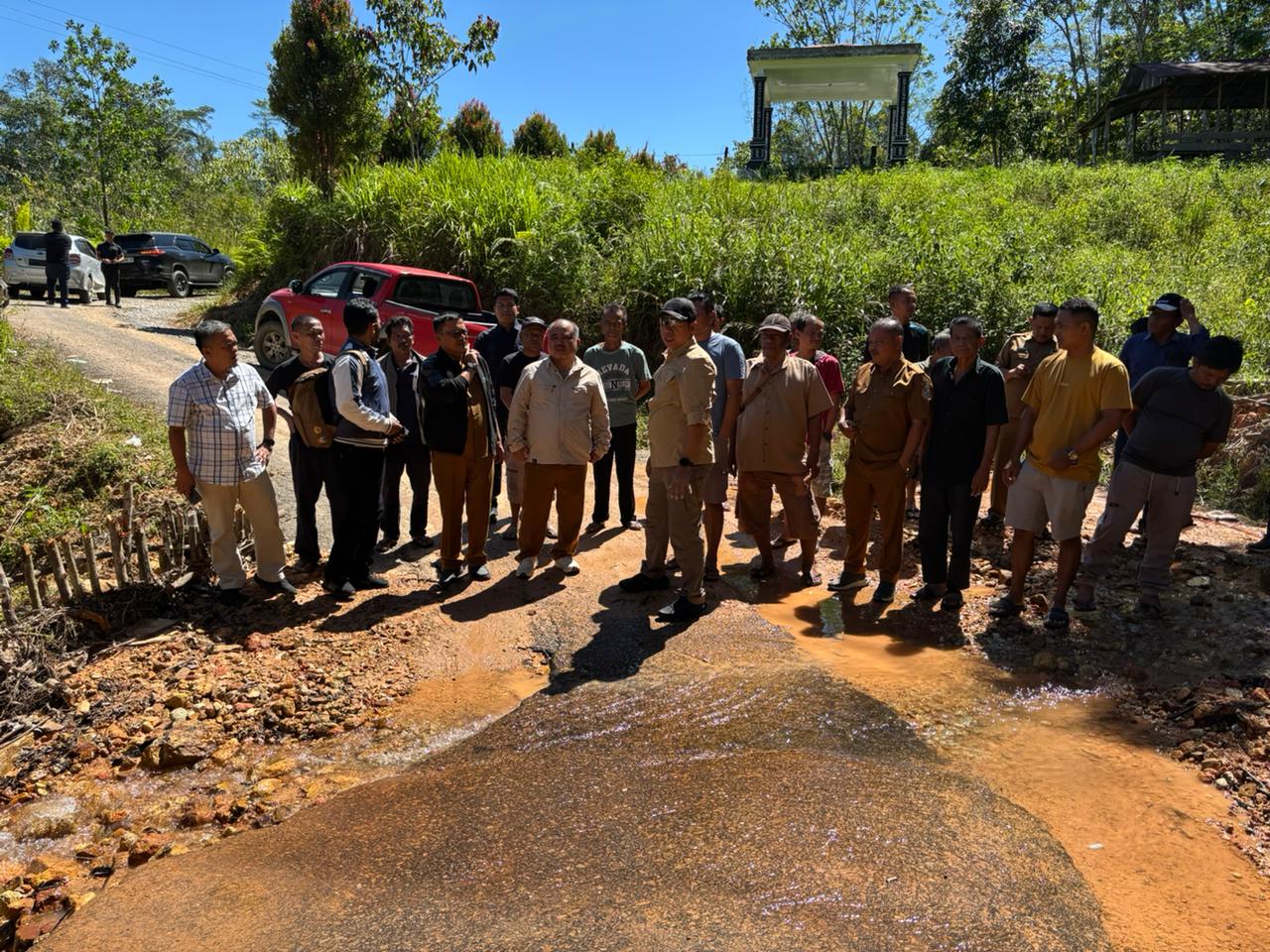 ‎Sinergi Lintas Provinsi, Bupati JTP Hutabarat Tinjau Pemulihan Jalan BKPSU dan Lokasi Huntap Bantuan Gub Jabar
