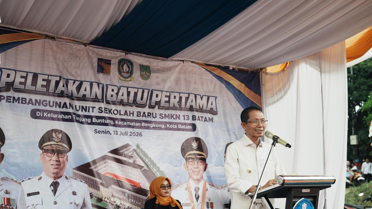 BP Batam Dukung Penyediaan Lahan SMKN 13. Amsakar Achmad: Pendidikan Adakah Investasi Masa Depan