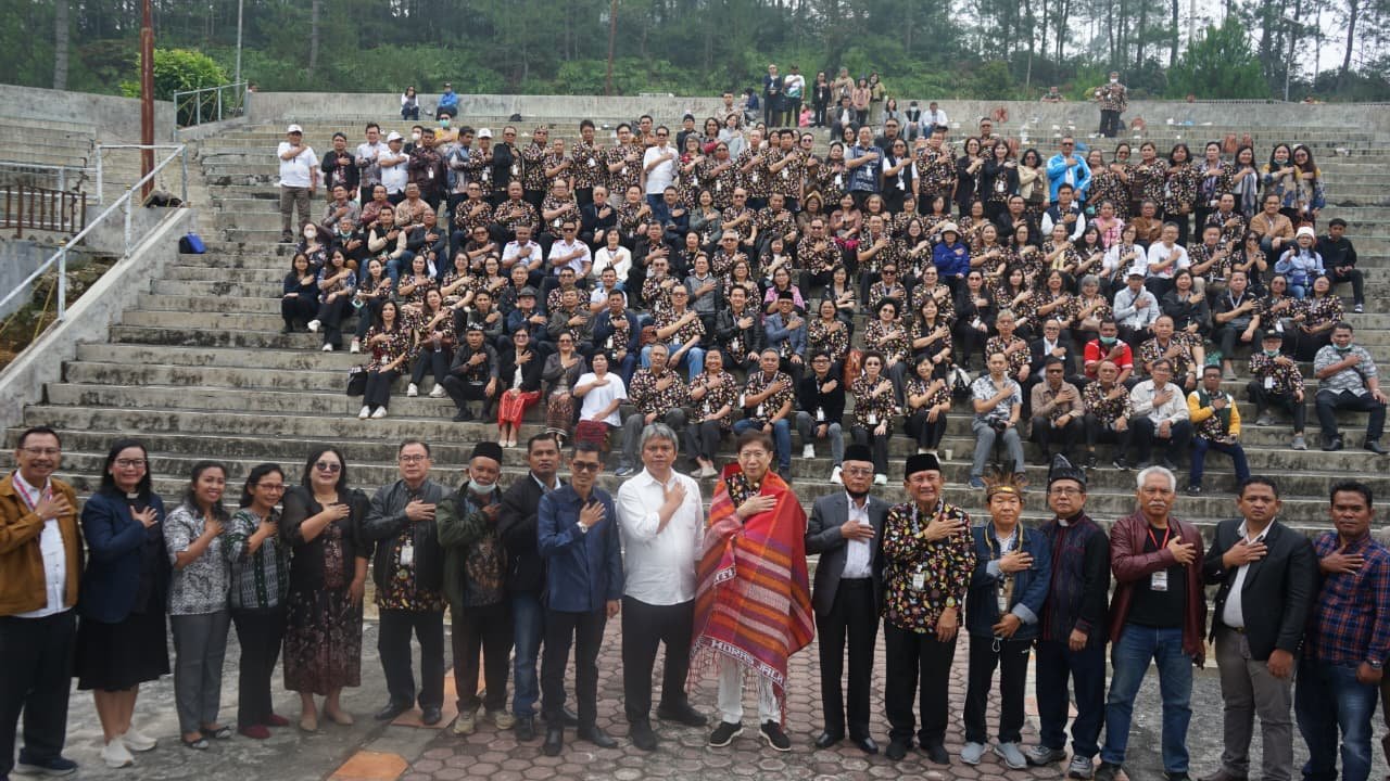 Pemkab Taput Dorong Revitalisasi Salib Kasih Jadi Destinasi Wisata Rohani Unggulan